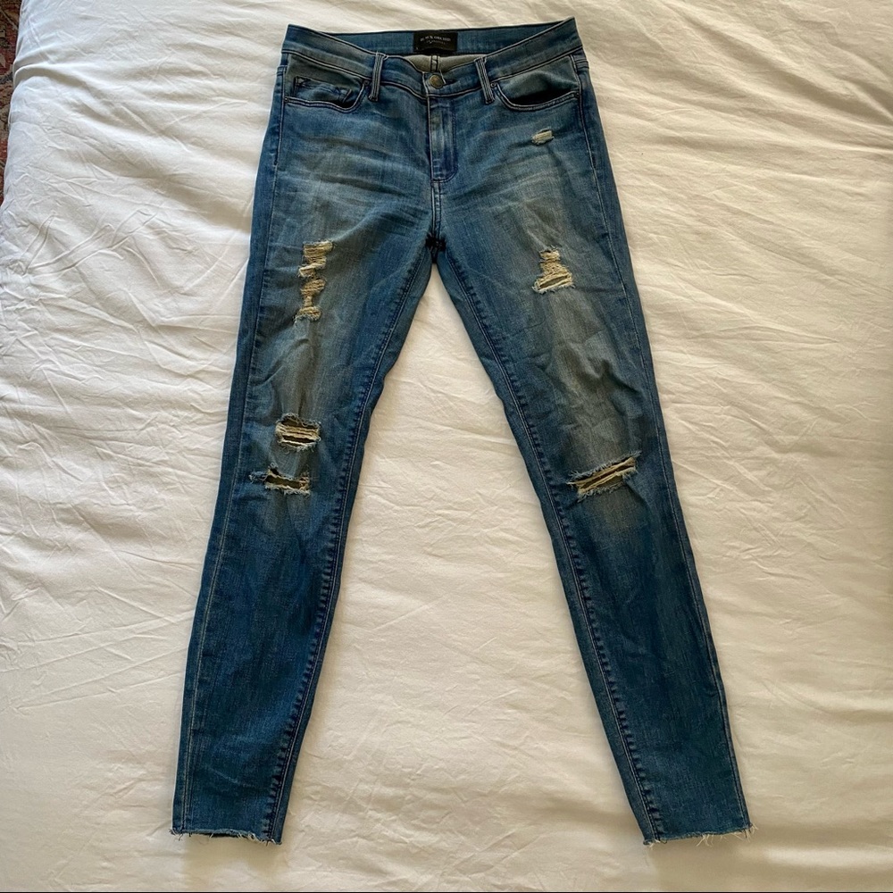 Black Orchid Size 27 Ripped Jeans Mid Rise